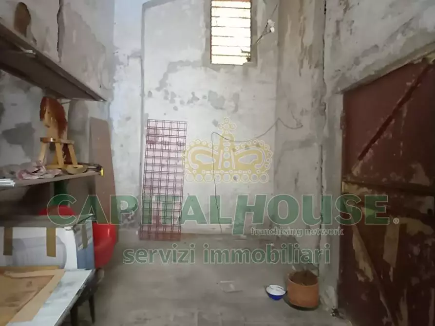 Immagine 10 di Box auto in affitto  in VICO PAOLO BOTTONI a Capua