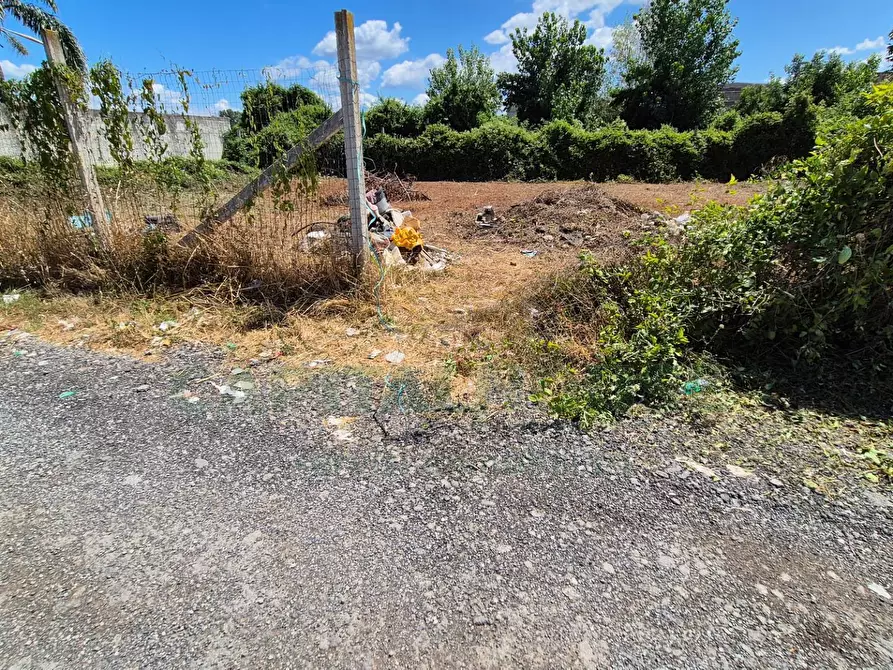 Immagine 11 di Terreno residenziale in vendita  a Marcianise