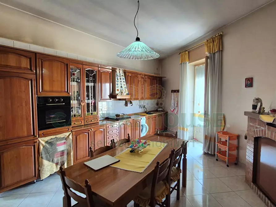 Immagine 14 di Casa indipendente in vendita  a Macerata Campania