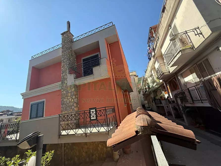 Immagine 2 di Casa indipendente in vendita  in Via Olvitello a Siano