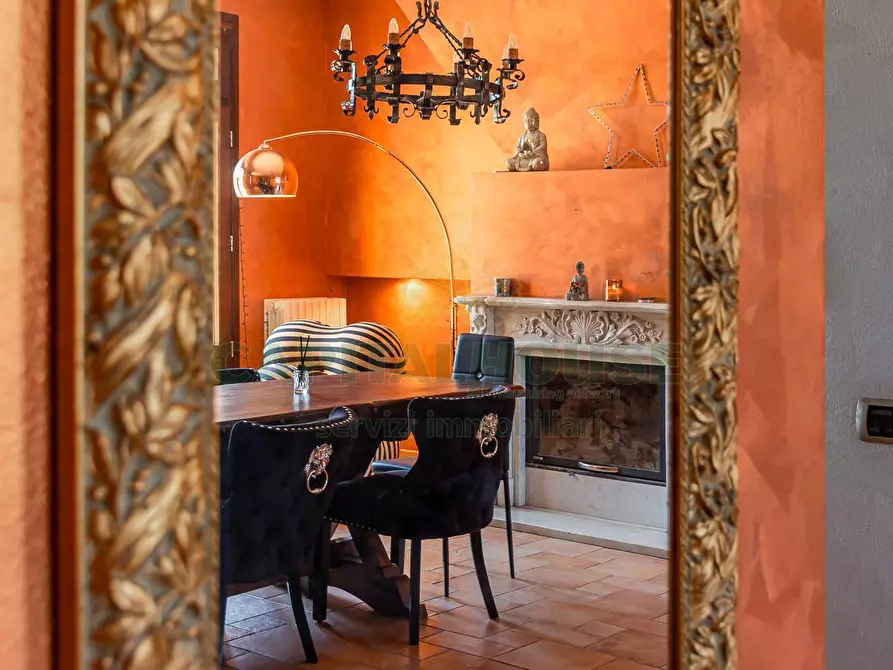 Immagine 15 di Villa in vendita  in via stanzano a Castel San Pietro Terme