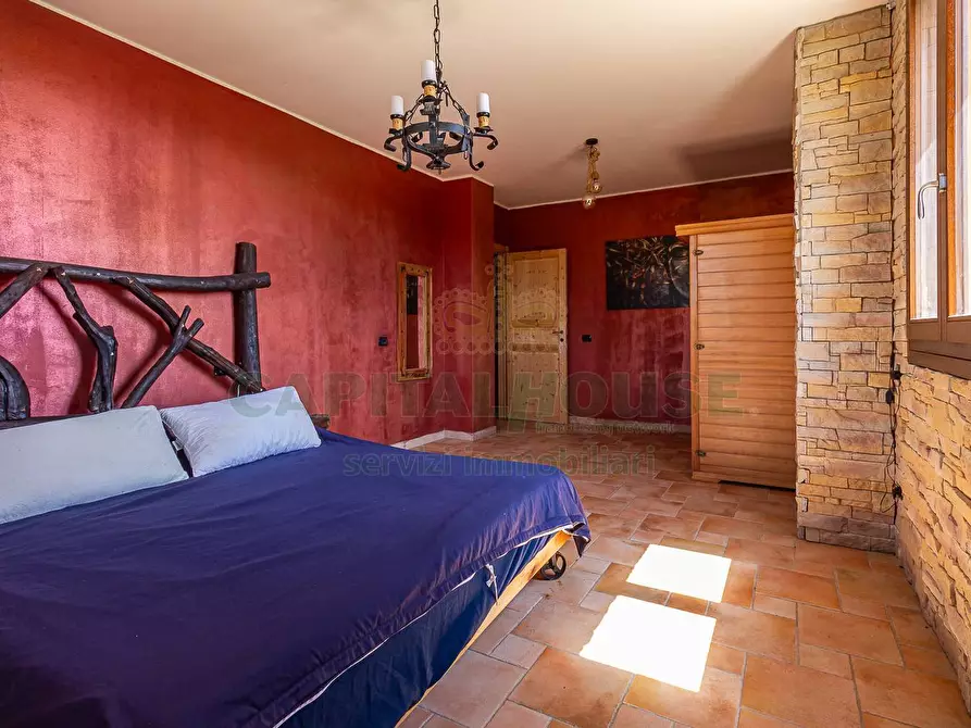 Immagine 21 di Villa in vendita  in via stanzano a Castel San Pietro Terme