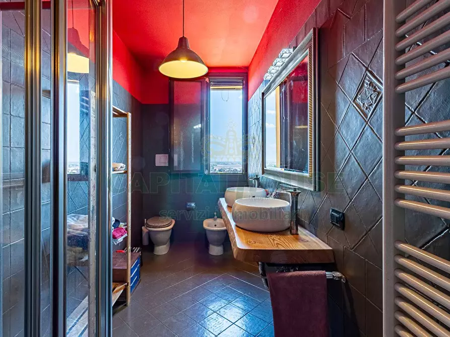 Immagine 26 di Villa in vendita  in via stanzano a Castel San Pietro Terme