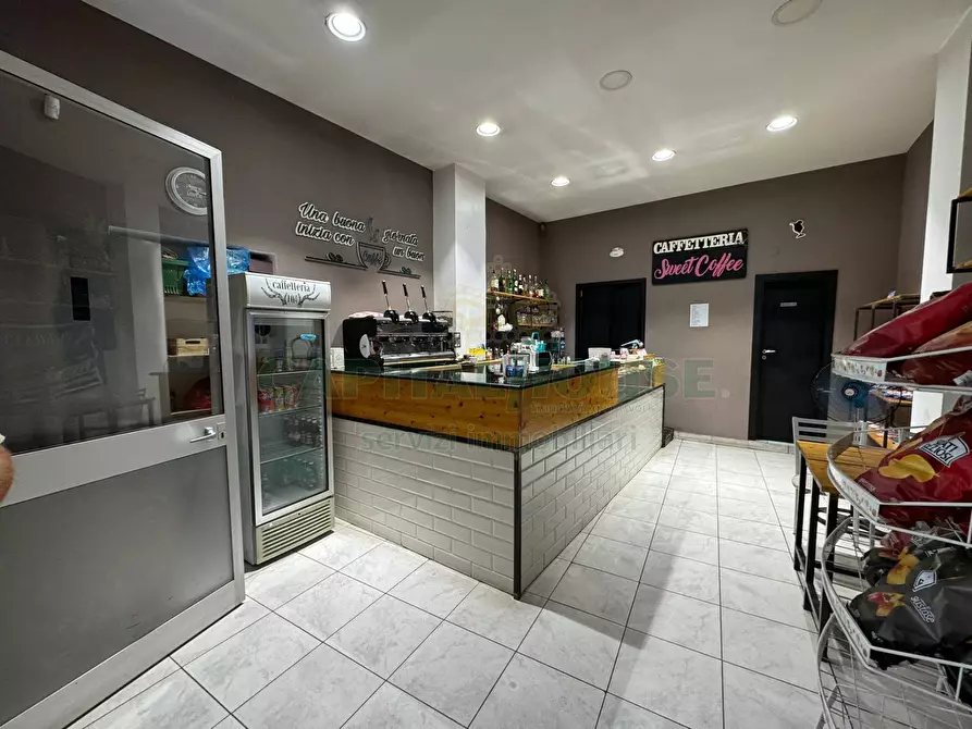 Immagine 1 di Attività commerciale   in saviano a Saviano