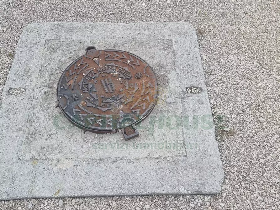 Immagine 10 di Terreno residenziale in vendita  a Camigliano