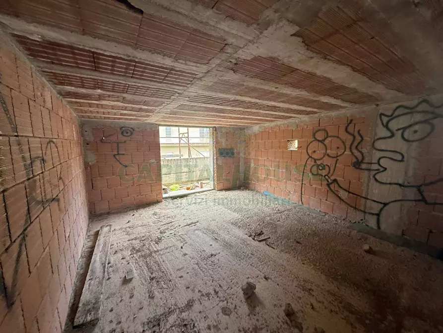 Immagine 10 di Palazzo in vendita  in Via Piave a Castel San Giorgio