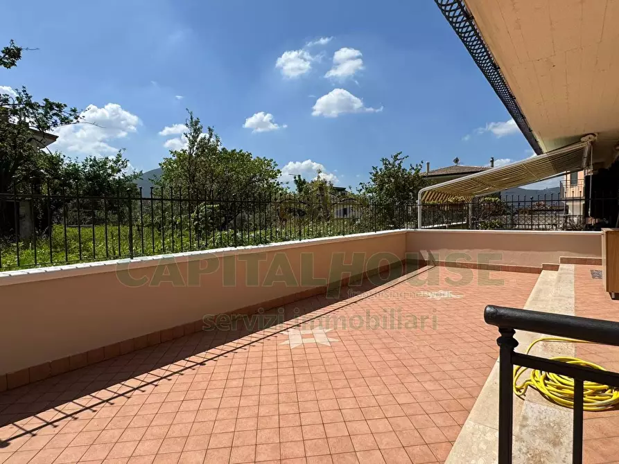 Immagine 3 di Villa in vendita  in quadrelle a Quadrelle