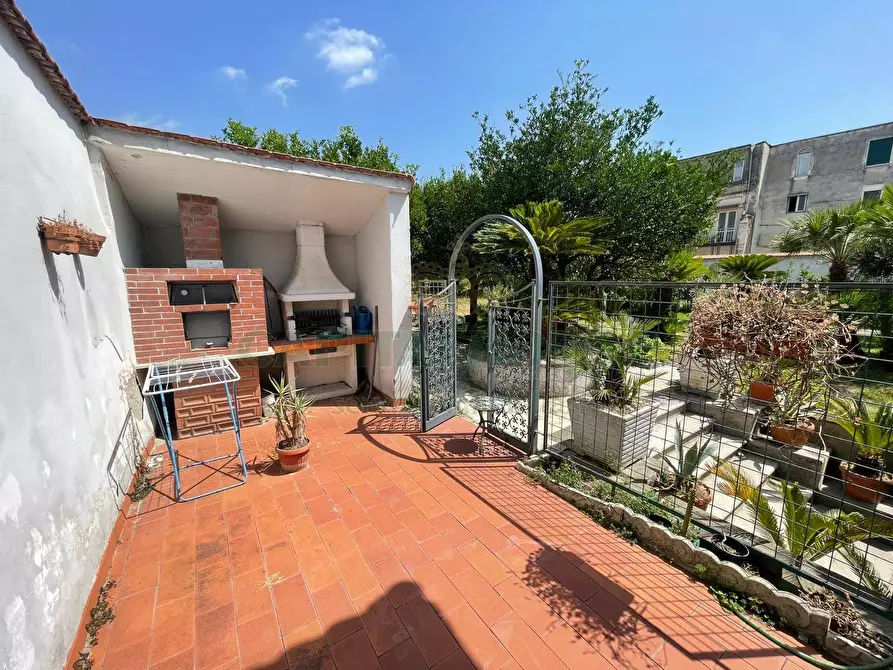 Immagine 3 di Appartamento in vendita  in avella a Avella