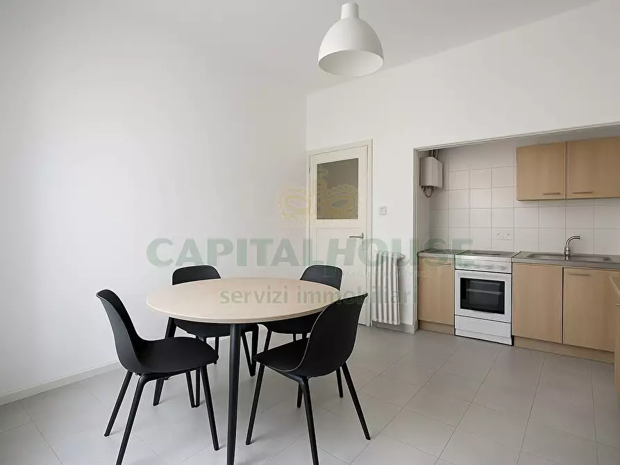 Immagine 1 di Appartamento in affitto  in Via San Donato a Bologna