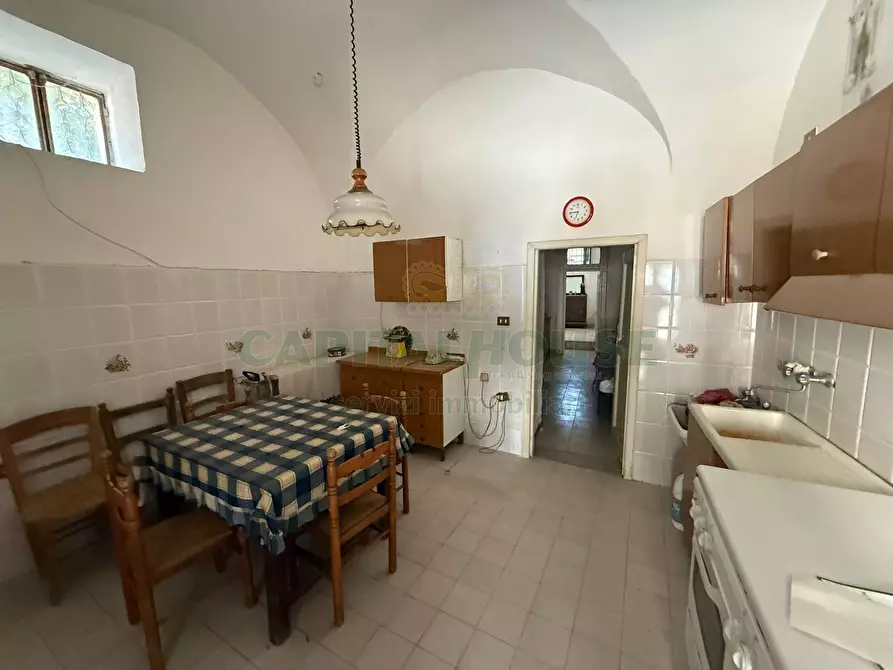 Immagine 3 di Palazzo in vendita  in Via Campo a Siano