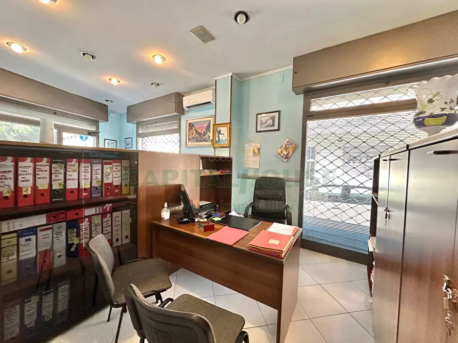 Immagine 5 di Locale commerciale in vendita  in Via Di Corticella a Bologna