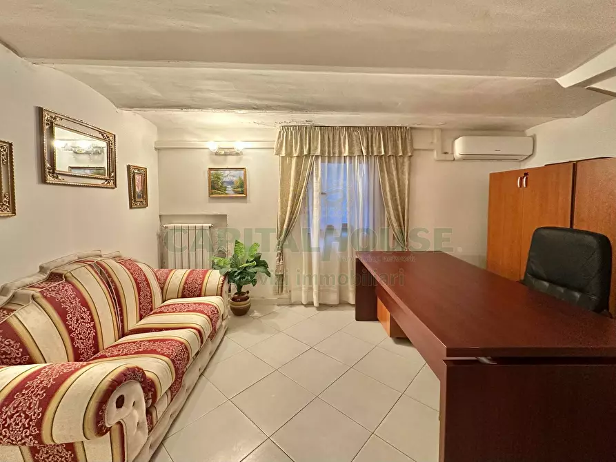 Immagine 18 di Locale commerciale in affitto  in Via Di Corticella a Bologna