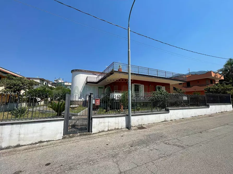 Immagine 16 di Villa in vendita  in avella a Avella