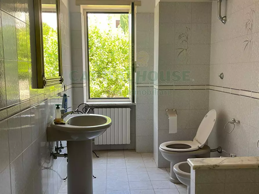 Immagine 17 di Villa in vendita  in avella a Avella