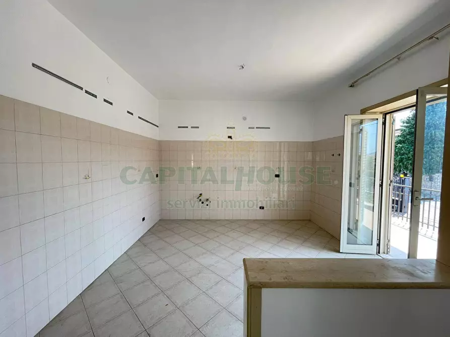 Immagine 22 di Villa in vendita  in avella a Avella