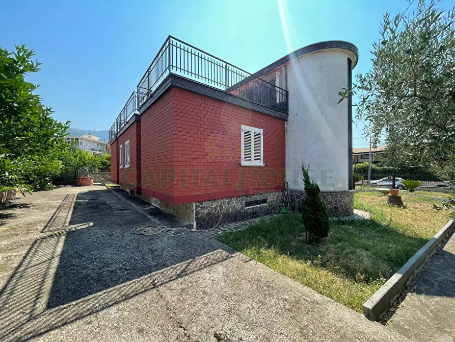 Immagine 29 di Villa in vendita  in avella a Avella