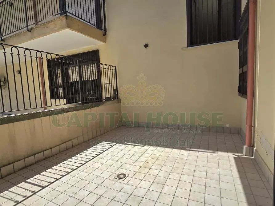 Immagine 35 di Appartamento in vendita  in Via Dei Funai a Capodrise