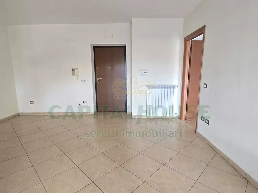 Immagine 10 di Appartamento in vendita  in Via Dei Funai a Capodrise