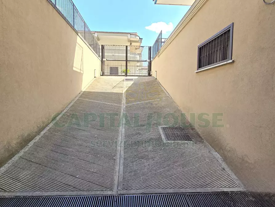 Immagine 45 di Appartamento in vendita  in Via Dei Funai a Capodrise