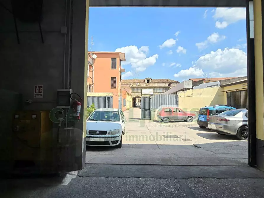 Immagine 9 di Capannone industriale in vendita  in Via Nazionale Appia a Capodrise