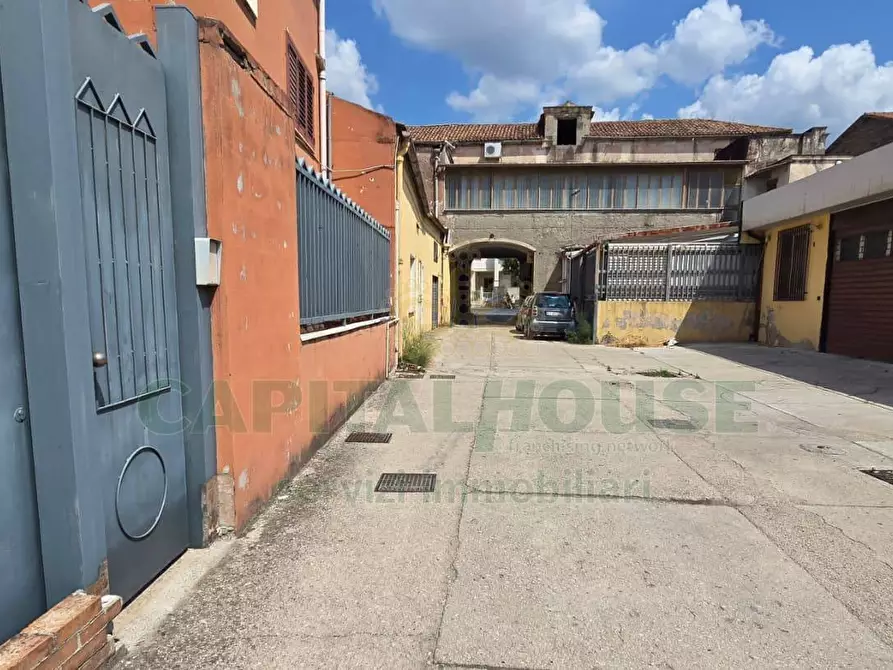 Immagine 17 di Capannone industriale in vendita  in Via Nazionale Appia a Capodrise