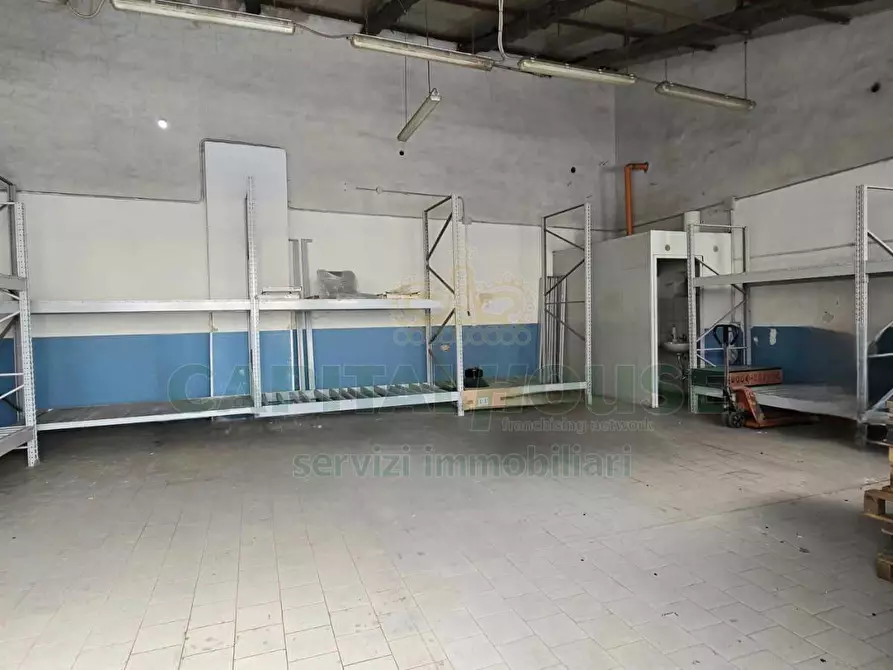 Immagine 13 di Capannone industriale in vendita  in Via Nazionale Appia a Capodrise