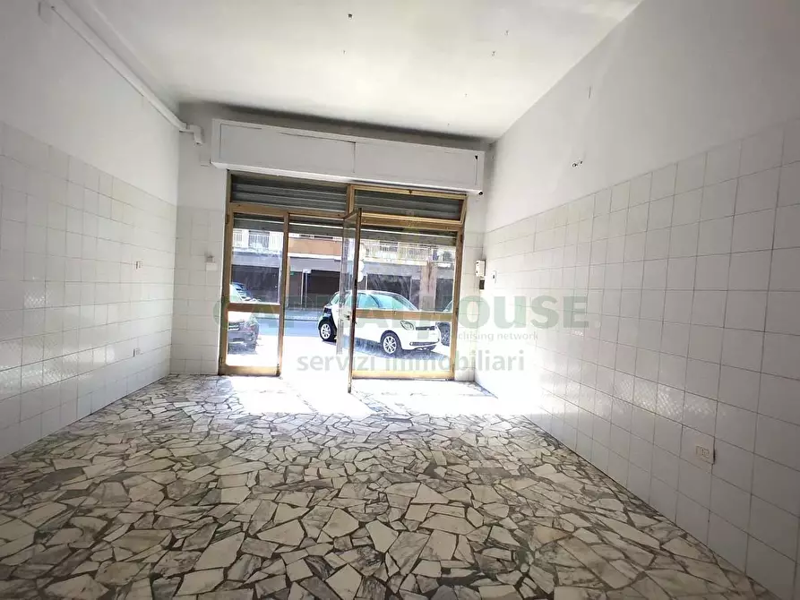 Immagine 7 di Locale commerciale in affitto  in viale kennedy a Santa Maria Capua Vetere