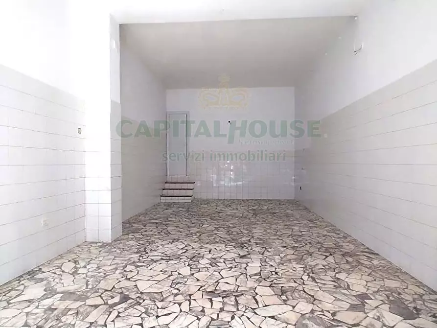 Immagine 5 di Locale commerciale in affitto  in viale kennedy a Santa Maria Capua Vetere