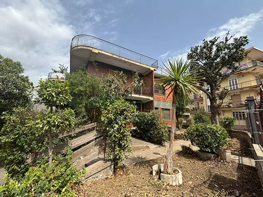 Immagine 8 di Villa in vendita  a Roccapiemonte