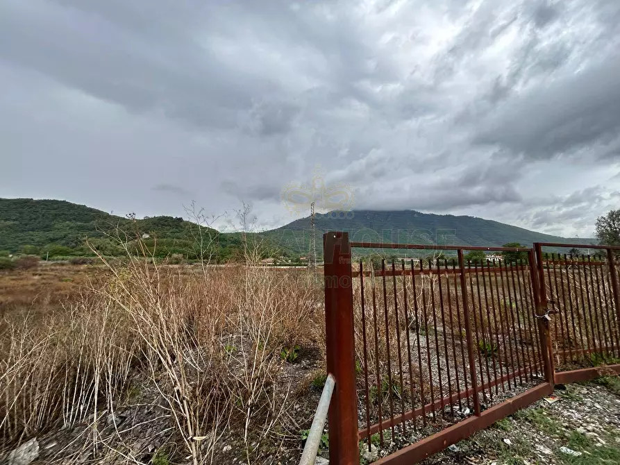 Immagine 2 di Terreno residenziale in vendita  in Via Prignano a Fisciano
