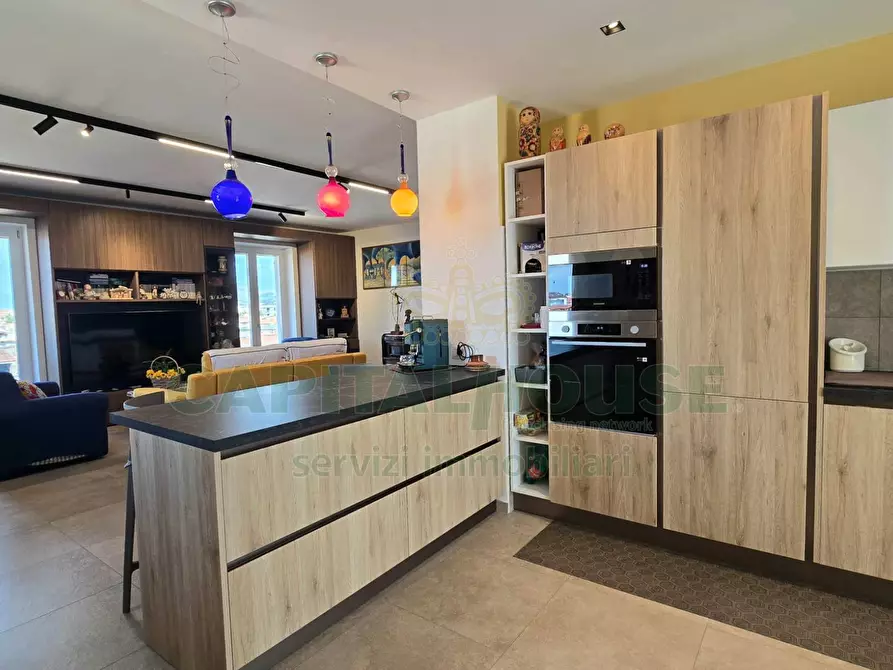 Immagine 4 di Appartamento in vendita  in Via Appia a Capodrise