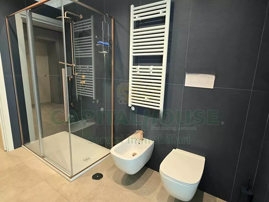 Immagine 32 di Appartamento in vendita  in Via Appia a Capodrise