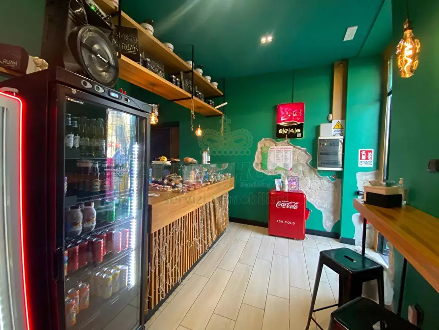 Immagine 3 di Attività commerciale in vendita  a San Vitaliano