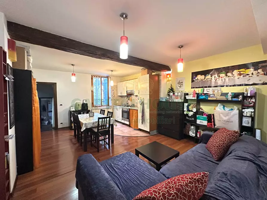 Immagine 1 di Appartamento in vendita  in Via San Carlo a Bologna