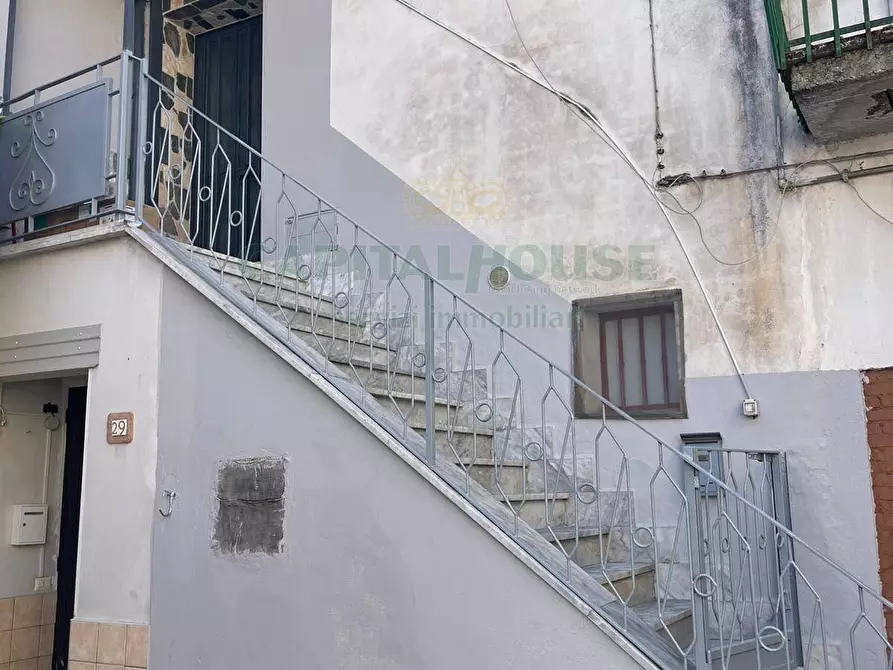 Immagine 1 di Casa semindipendente in vendita  in sperone a Sperone