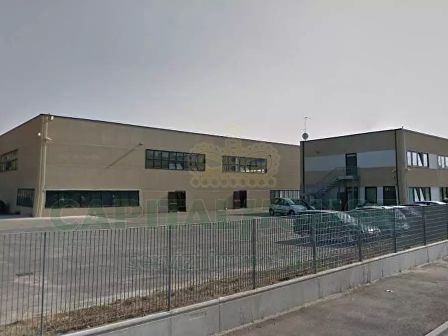 Immagine 2 di Capannone industriale in vendita  a Crevalcore