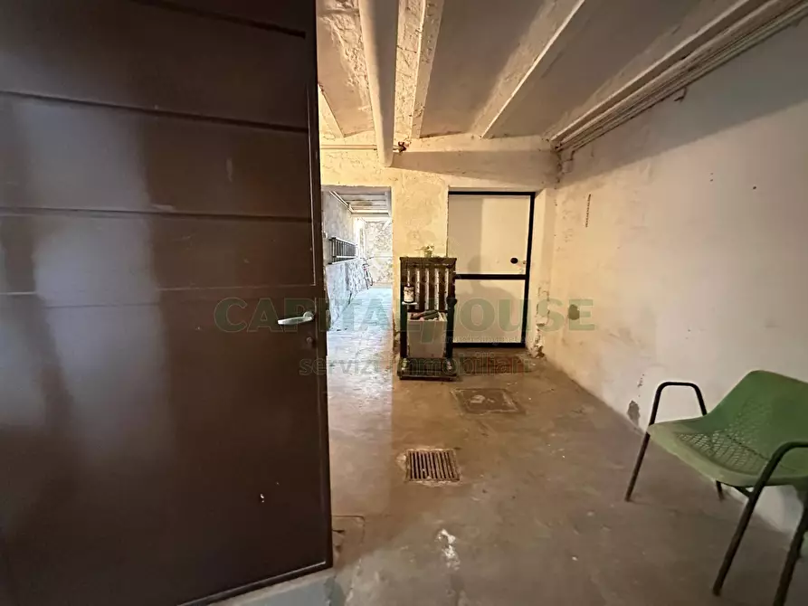 Immagine 11 di Cantina in vendita  in via de carracci a Bologna