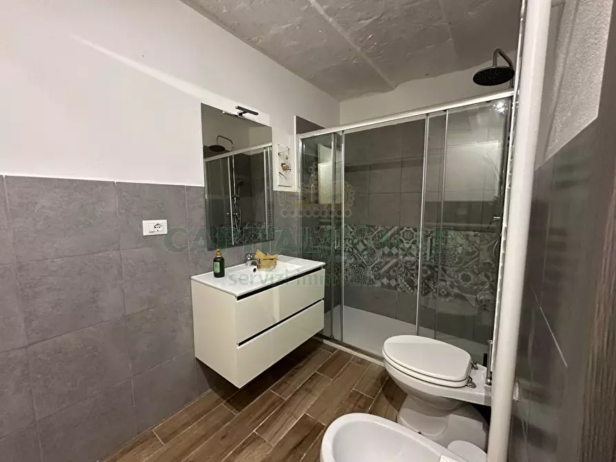 Immagine 8 di Cantina in vendita  in via de carracci a Bologna