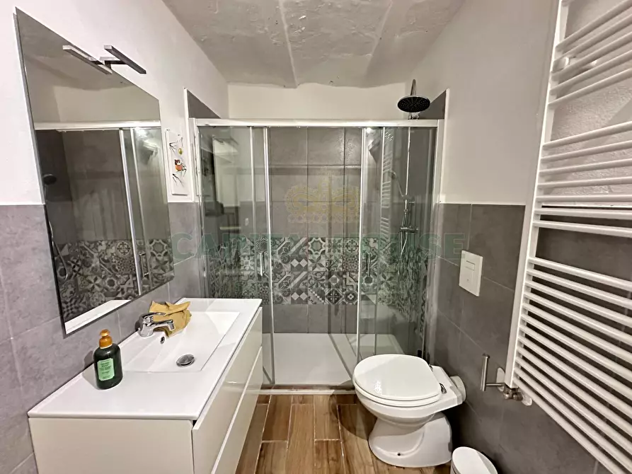 Immagine 6 di Cantina in vendita  in via de carracci a Bologna