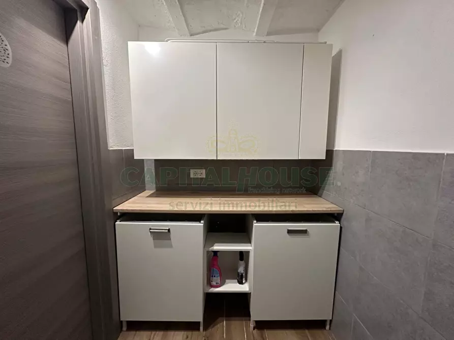 Immagine 10 di Cantina in vendita  in via de carracci a Bologna