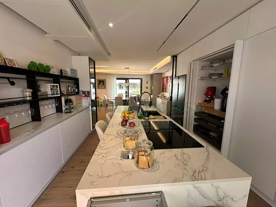 Immagine 7 di Appartamento in vendita  in Via Nicolò Copernico a San Prisco