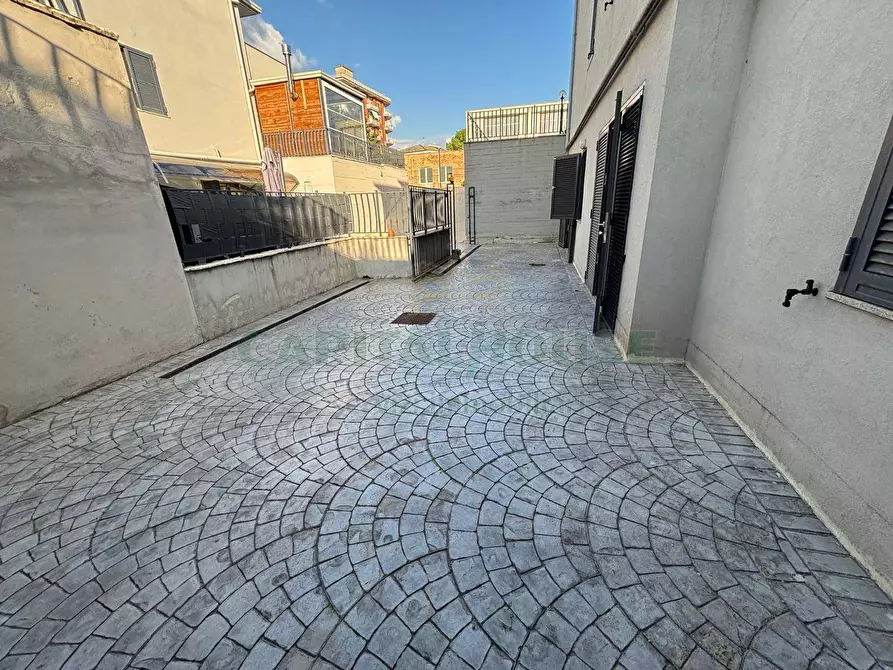 Immagine 28 di Villa in vendita  in Via Carmine Napoletano a Castel San Giorgio