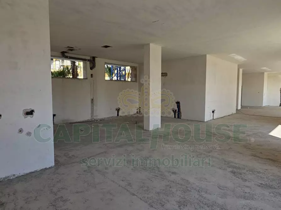 Immagine 6 di Locale commerciale in affitto  in Via Paul Harris a Capodrise