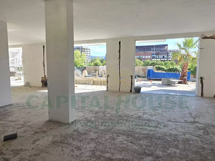 Immagine 8 di Locale commerciale in affitto  in Via Paul Harris a Capodrise