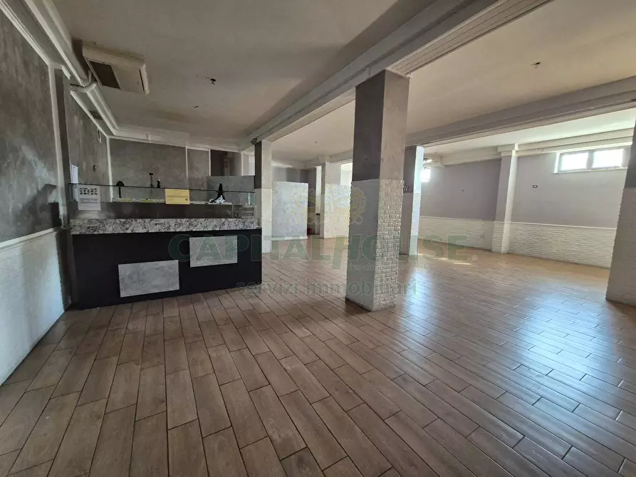 Immagine 12 di Attività commerciale in affitto  in Via Nola a Cercola