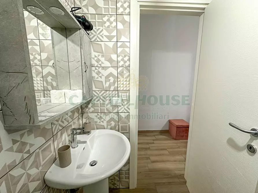 Immagine 8 di Appartamento in vendita  in Via Galatina a Santa Maria Capua Vetere