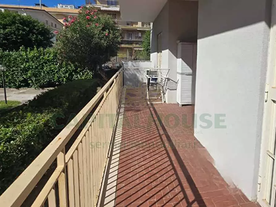 Immagine 19 di Appartamento in vendita  in Via Leonardo Da Vinci a Capodrise