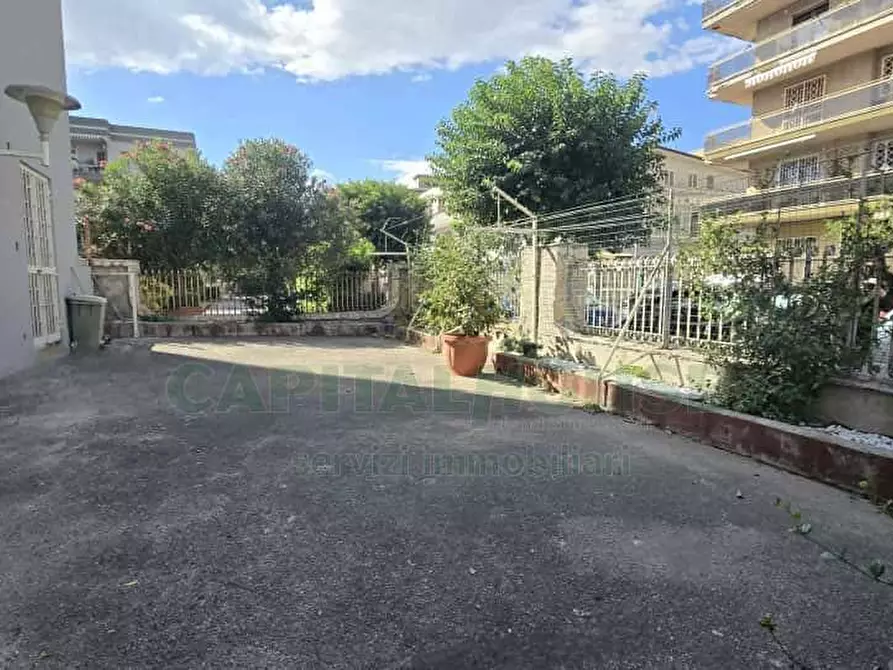 Immagine 3 di Appartamento in vendita  in Via Leonardo Da Vinci a Capodrise