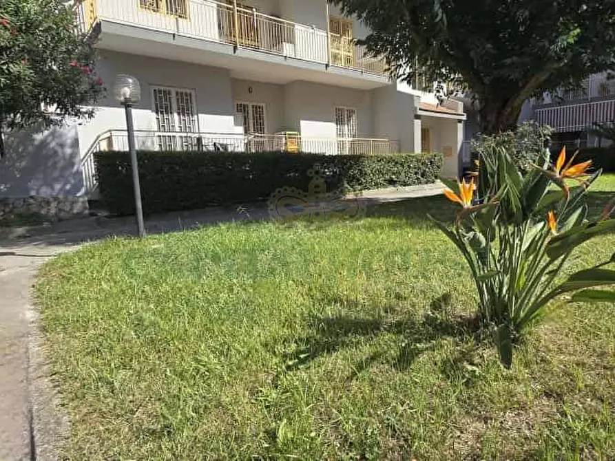 Immagine 25 di Appartamento in vendita  in Via Leonardo Da Vinci a Capodrise