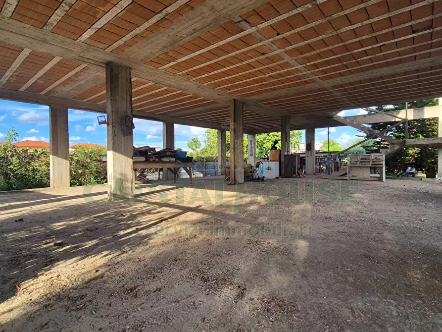 Immagine 1 di Villa in vendita  a Marcianise